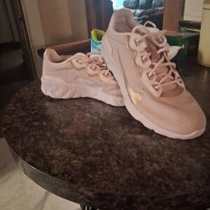 Nike Air.Max Great Running Shoe!